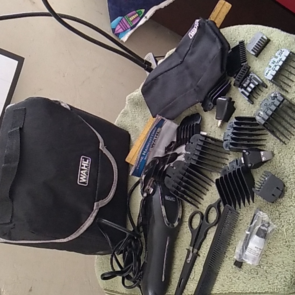 Wahl hair clippers delux system